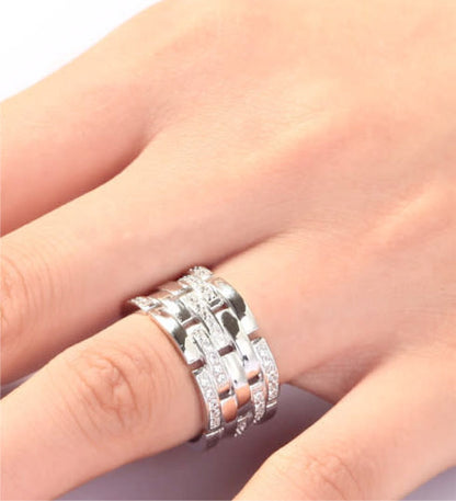 Beautiful Zopius Simulated Diamond Ring Size 6 / M - 925 Sterling Silver