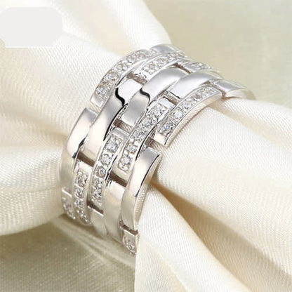 Beautiful Zopius Simulated Diamond Ring Size 6 / M - 925 Sterling Silver
